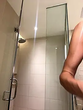 JuicyFruits93 online show from January 14, 6:51 am