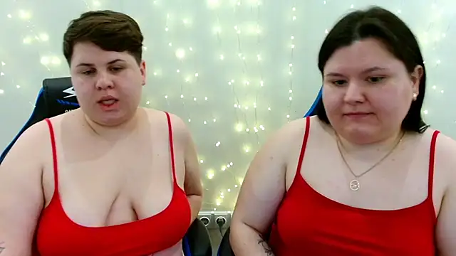 BeckyAndHellen online show from March 11, 1:36 pm