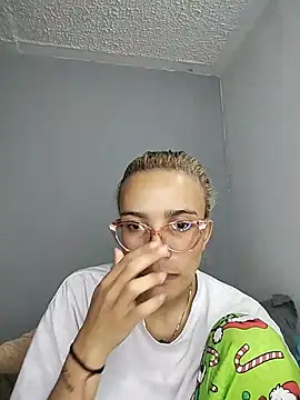 Yaumiko online show from July 22, 12:06 pm