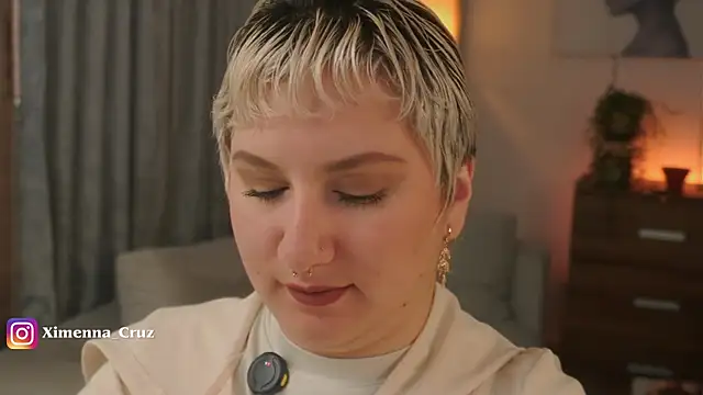 Ximenna Cruz online show from January 14, 12:21 pm