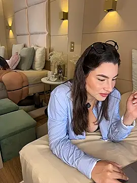 SaharaRush  online show from February 4, 9:29 pm