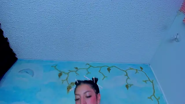 SaturnooStonee online show from February 18, 5:50 am