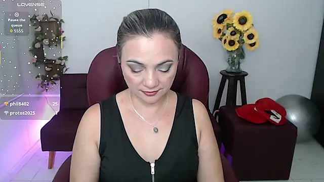 ana milf online show from April 14, 1:44 pm