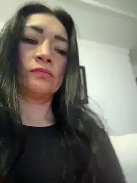 Yulia sx online show from July 22, 11:39 pm