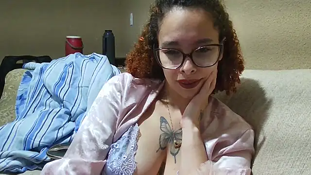 dominamoon  online show from November 11, 5:47 am