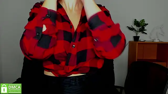 annakillianox online show from October 19, 5:31 am