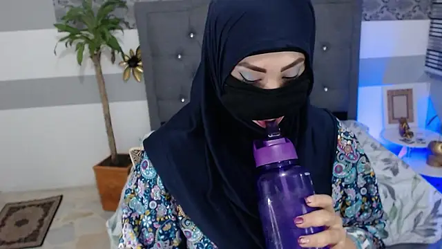 Jalima sabag online show from November 14, 7:14 pm