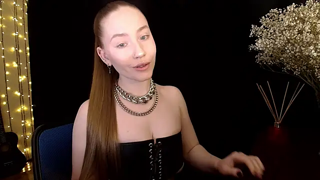 SindiWatsoon online show from March 11, 5:04 pm