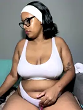 MimiCurves online show from November 16, 6:52 pm