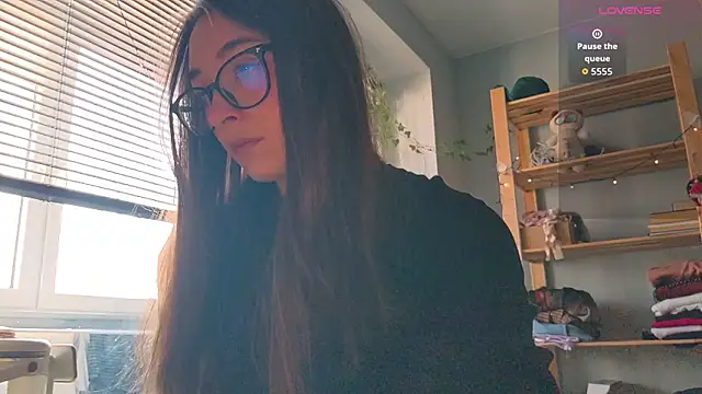 monlight  dana online show from March 27, 8:26 am