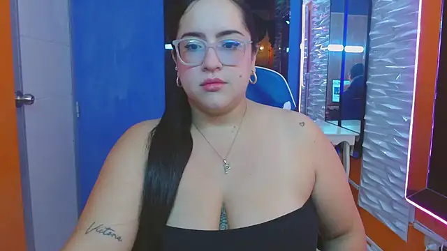 Sofiia davis23 online show from November 21, 1:24 pm