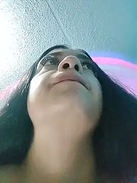 Evelyn pink1 online show from March 29, 10:14 am