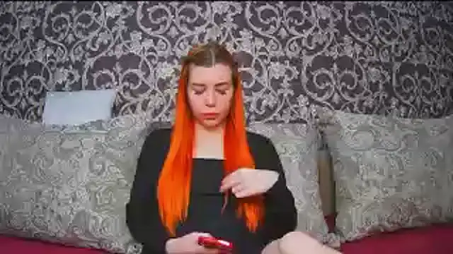 ElllaNuar online show from November 12, 3:15 am