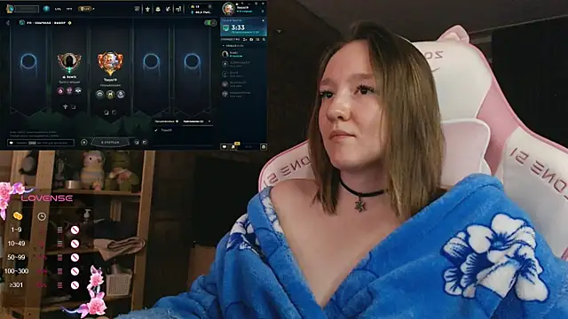 MoonlishSiren online show from November 21, 6:10 pm