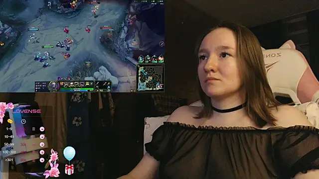 MoonlishSiren online show from January 6, 9:18 pm