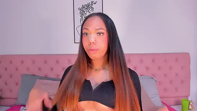 Nicole Paradise online show from November 17, 12:39 pm