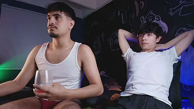 thiago rockwelll online show from February 1, 5:17 am