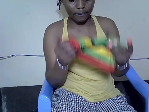 sexy camara4 online show from October 18, 2:20 pm