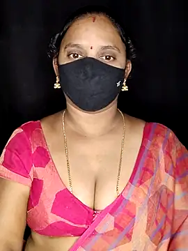 vintage-vibs online show from April 14, 6:08 pm