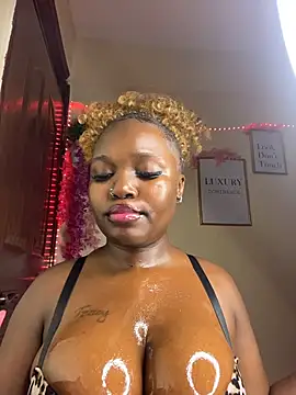 Cumslut16   online show from March 24, 10:37 pm