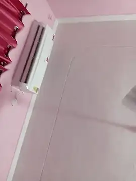 MISS QAYENAT online show from September 29, 6:13 pm