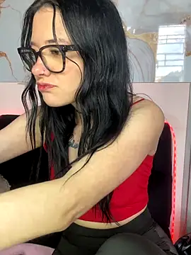 Isabella 21x online show from November 4, 1:05 pm