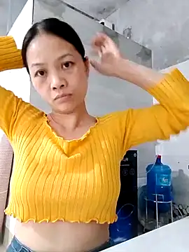 Aninyin22 online show from February 7, 7:45 am