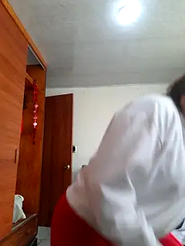 Majo Soussa online show from April 10, 2:34 pm