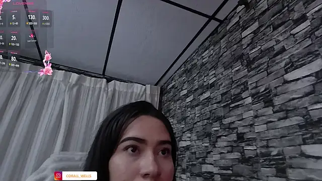 corallwells online show from April 18, 7:55 am