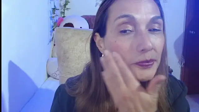 italagomez  online show from November 7, 12:16 am