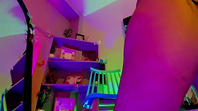 kuromi69 online show from October 3, 3:44 am