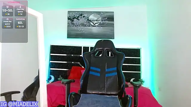 -MiaKitty- online show from March 24, 3:06 pm