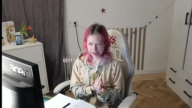 Silly  Milly online show from March 25, 7:06 pm