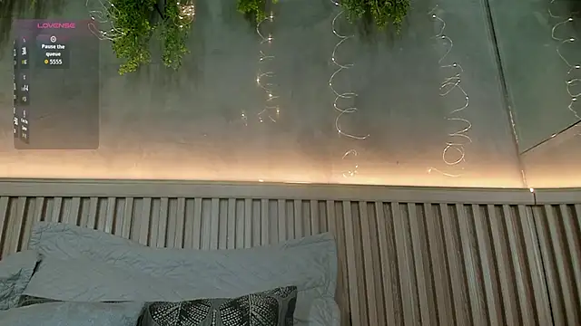 Lana Lann online show from April 12, 12:08 pm