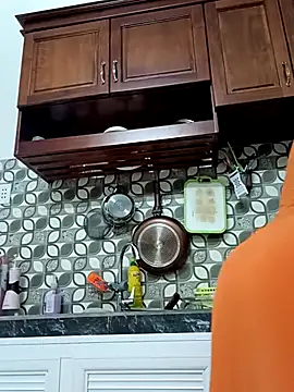    Erin    online show from March 14, 3:51 am