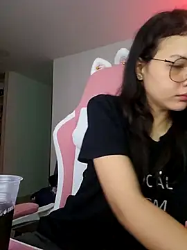 azumiichan online show from February 27, 1:05 am