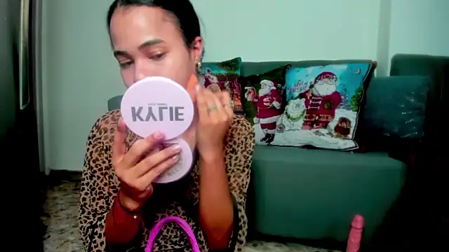 meghanSusexx online show from November 29, 12:47 am