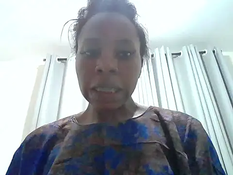 Queen loveer online show from June 2, 5:36 pm