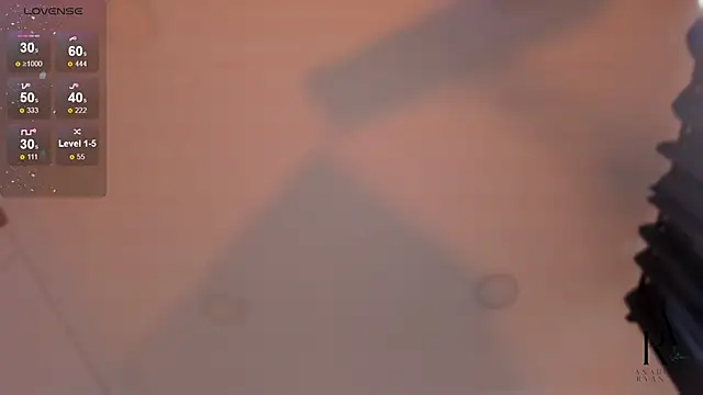 anahi ryan  online show from April 8, 12:29 pm