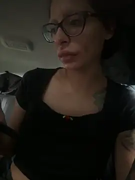 myloveforyouu online show from September 25, 12:48 pm