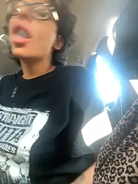 myloveforyouu online show from September 9, 1:33 pm