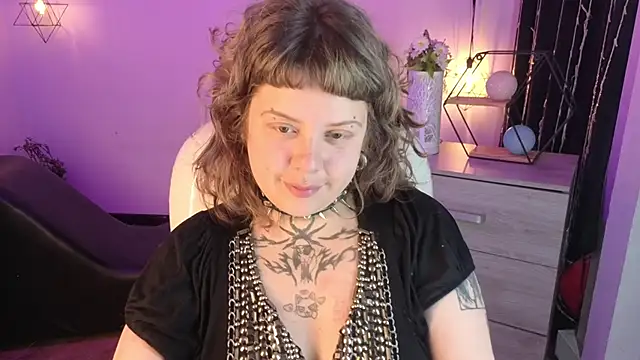 Sabrina scarlett online show from October 29, 4:39 am