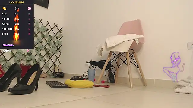 alinsonhot29 online show from November 7, 3:56 am