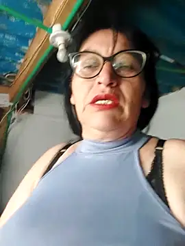 clarita 01 online show from December 20, 1:48 pm