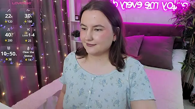 FeralPeach online show from February 20, 6:26 am