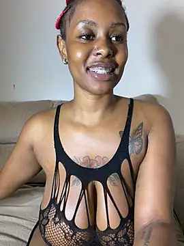 Rose berry online show from March 27, 8:26 am