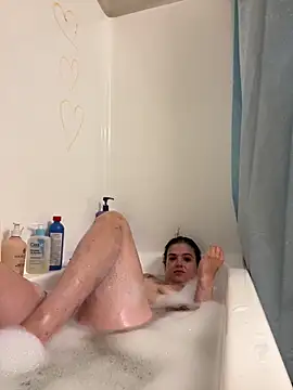 SafeinouterSpace online show from November 17, 7:53 am