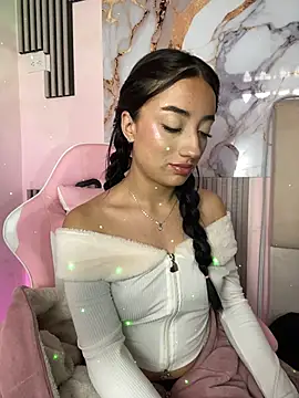 Ady 18 online show from March 9, 4:32 pm