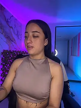 Ady 18 online show from March 12, 6:32 pm