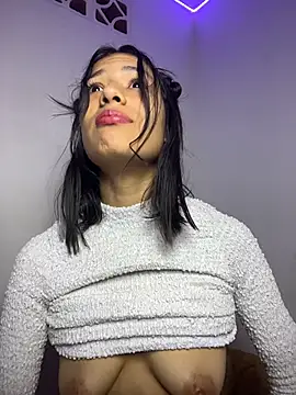 Valentinabaker online show from June 4, 6:40 am